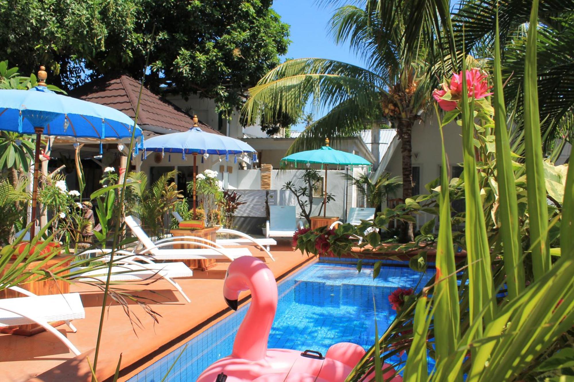 New Balengku Dua Hotel - Adults Only ギリ・アイル エクステリア 写真